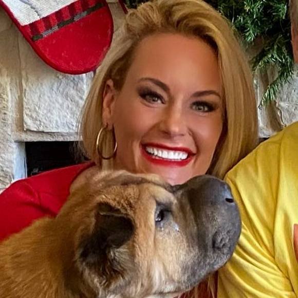 Meet your Posher, Stephanie - Picture 1 of 1